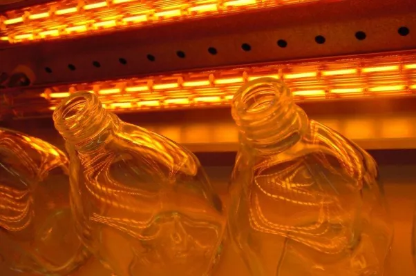 Fast response infrared heater